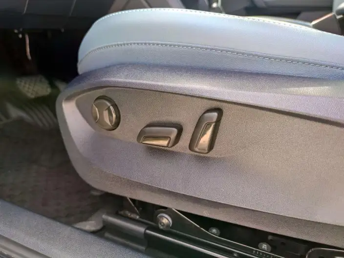 Volkswagen Tharu 2023 Model 300TSI 2WD Full Moon Edition – фото 7