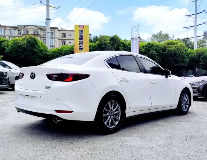 Mazda3 Axela 2021 Model 2.0L Automatic Zhi Engine Edition – фото 6