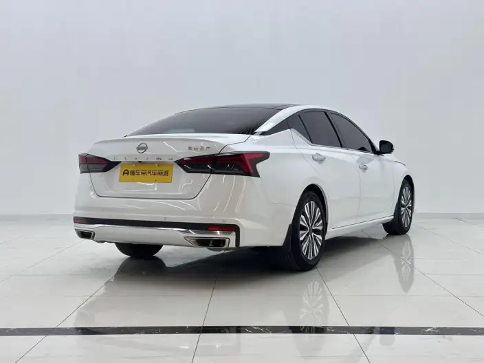 Nissan Teana 2022 Model 2.0L XL-Upr Premium Edition – фото 7