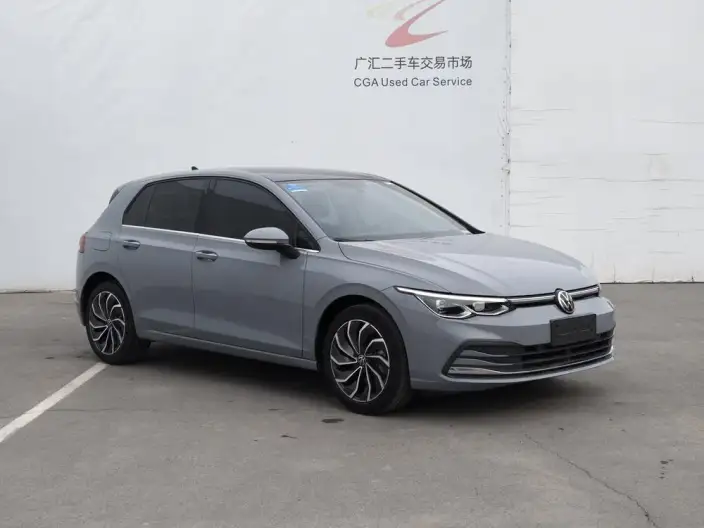 Volkswagen Golf 2021 Model 280TSI DSG 30th Anniversary Memorial Edition – фото 3