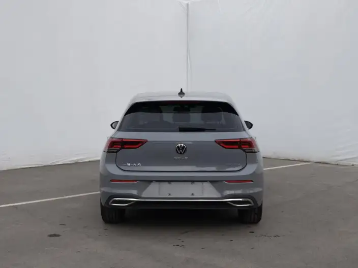 Volkswagen Golf 2021 Model 280TSI DSG 30th Anniversary Memorial Edition – фото 5