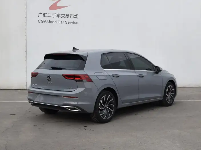 Volkswagen Golf 2021 Model 280TSI DSG 30th Anniversary Memorial Edition – фото 6