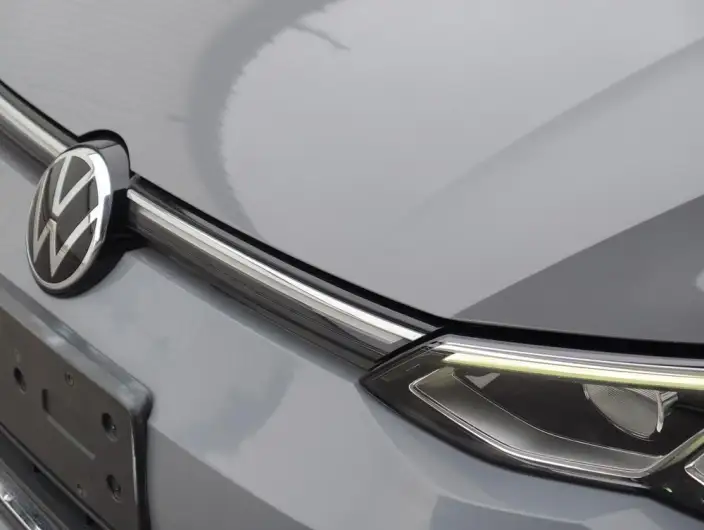 Volkswagen Golf 2021 Model 280TSI DSG 30th Anniversary Memorial Edition – фото 8