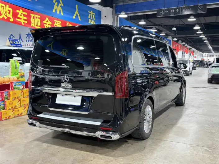 Viano 2023 Model 2.0T Business Edition 7 seat – фото 6