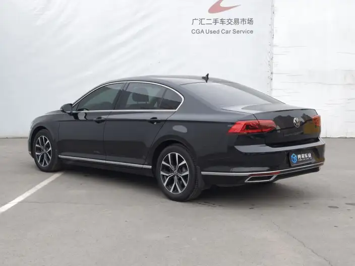 Volkswagen Magotan 2020 Model 280TSI DSG Comfort Model – фото 4