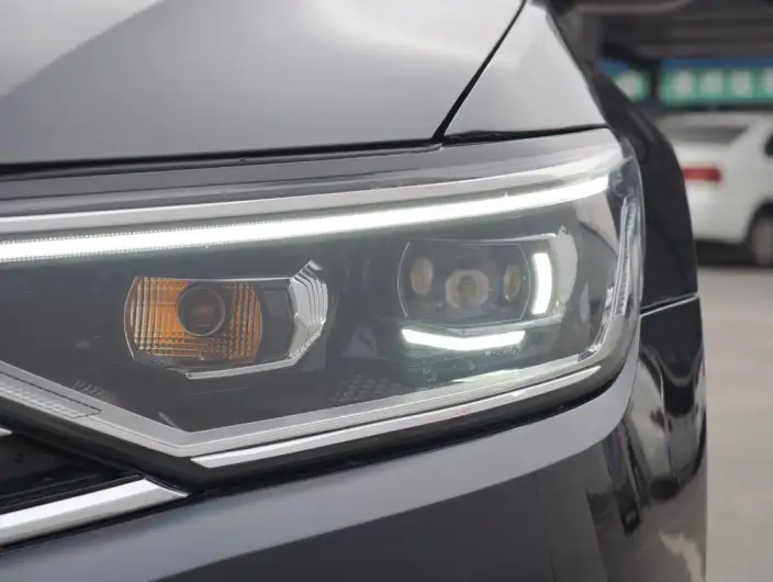 Volkswagen Magotan 2020 Model 280TSI DSG Comfort Model – фото 9