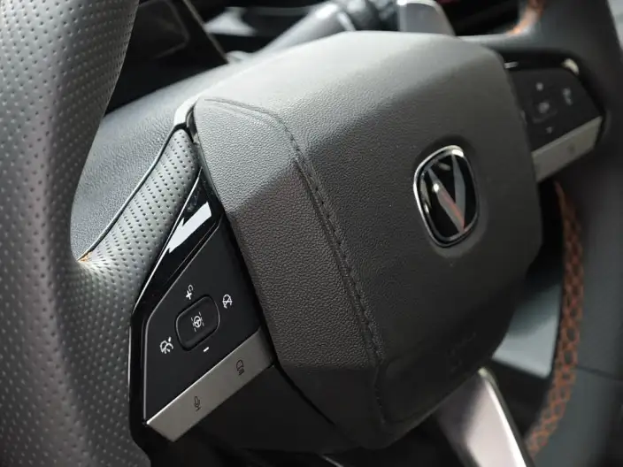 Changan UNI-V 2024 Model 1.5T Exclusive Model – фото 10