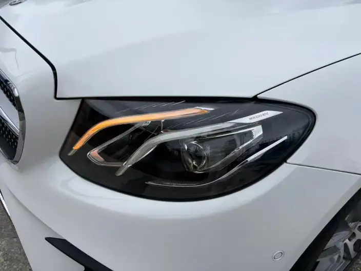 Mercedes-Benz E-Class Imported 2020 Model E 260 Coupe – фото 7