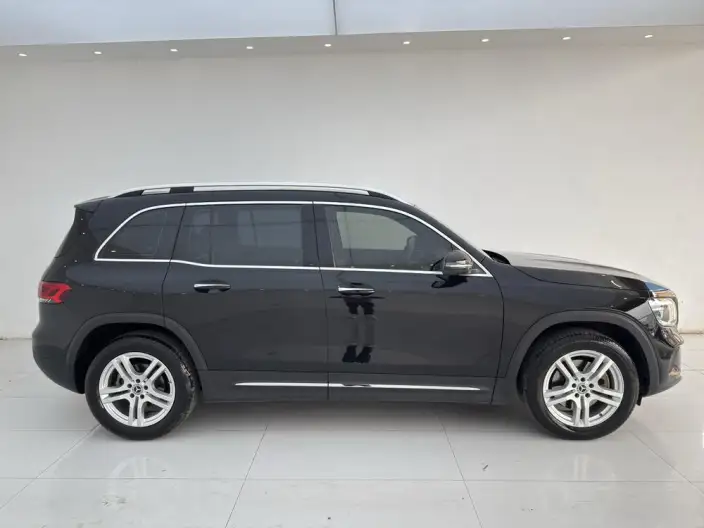 Mercedes-Benz GLB 2023 Model GLB 220 Dynamic Model – фото 7