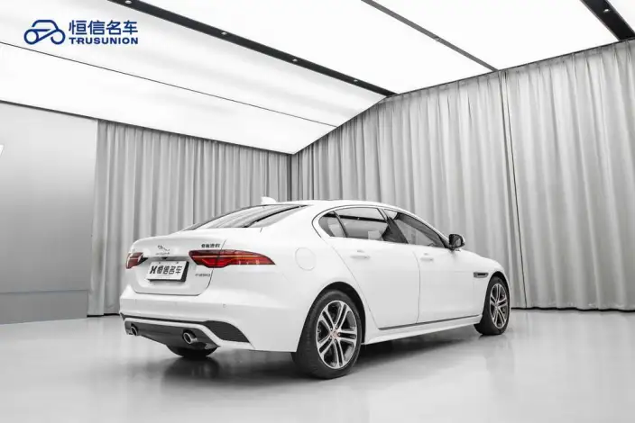 Jaguar XE L 2024 Model 2.0T 250PS R-DYNAMIC S Enterprising Sports Edition – фото 6