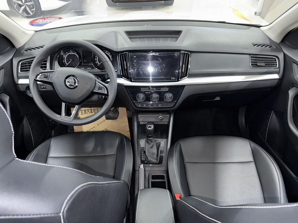 Skoda Kamiq 2022 1.5L Automatic Comfort – фото 8