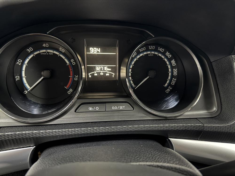 Skoda Kamiq 2022 1.5L Automatic Comfort – фото 9
