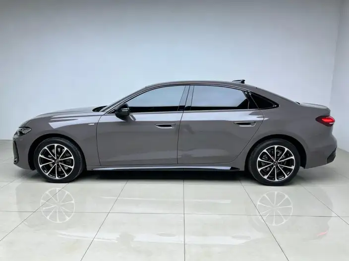 Audi A5 L 2026 Model 2.0T Sports Edition Plus – фото 4