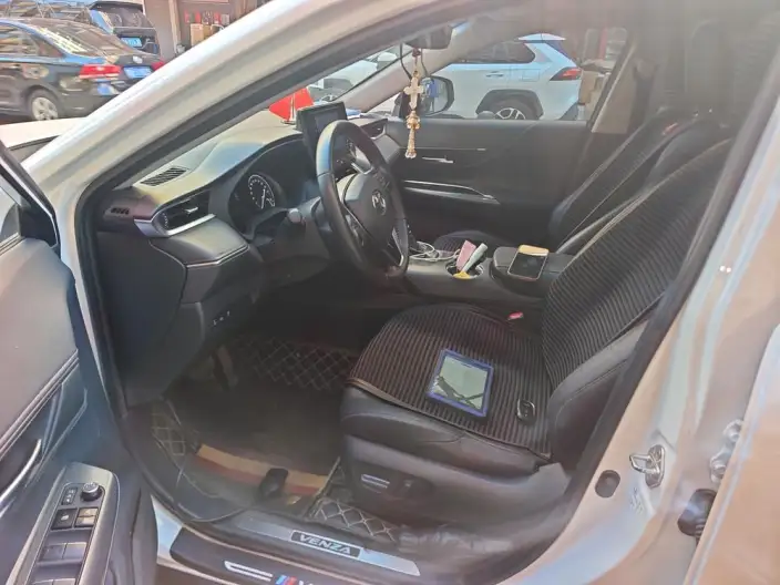 Venza 2022 Model 2.0L CVT 2WD Deluxe Edition – фото 10