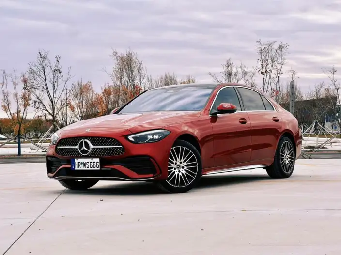 Mercedes-Benz C-Class 2022 Model Facelift C 260 L Sports Edition – фото 1