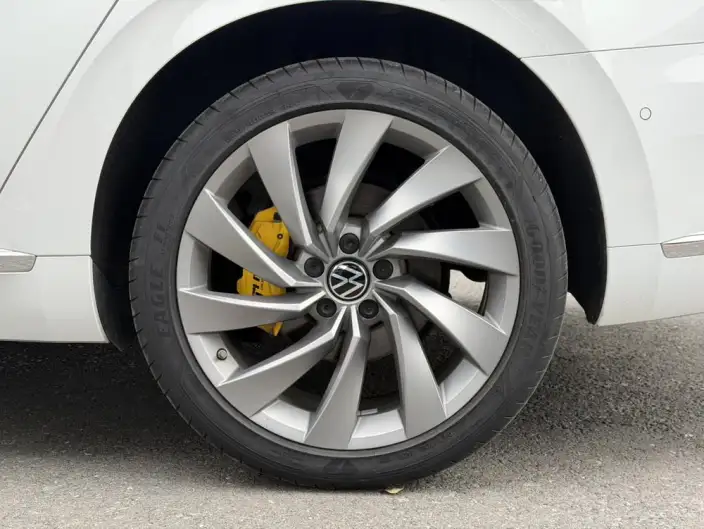 Volkswagen CC 2021 Model 380TSI Eye-catching version – фото 7