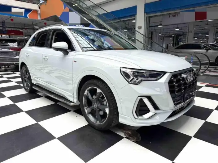 AUDI Q3 2023 Model 35 TFSI Fashion Dynamic Model – фото 3
