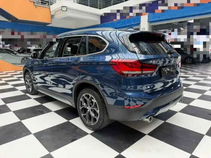 BMW X1 2022 Model sDrive20Li Fashion Model – фото 4
