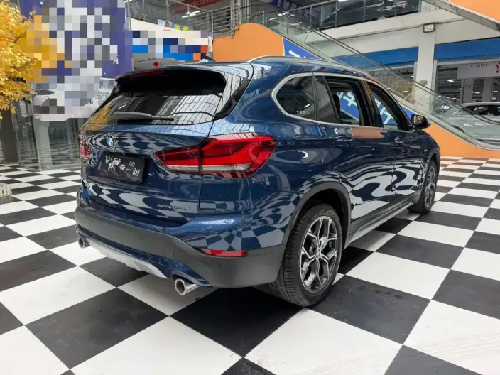 BMW X1 2022 Model sDrive20Li Fashion Model – фото 6