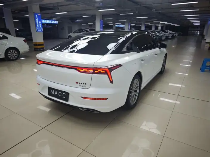 BESTUNE B70 2023 Model Third generation 1.5T Automatic Changxiang Edition Model – фото 6
