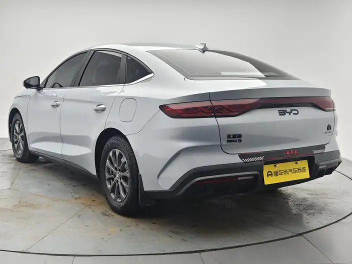 QinL DM 2026 Model DM-i 128KM Enterprising Model – фото 5