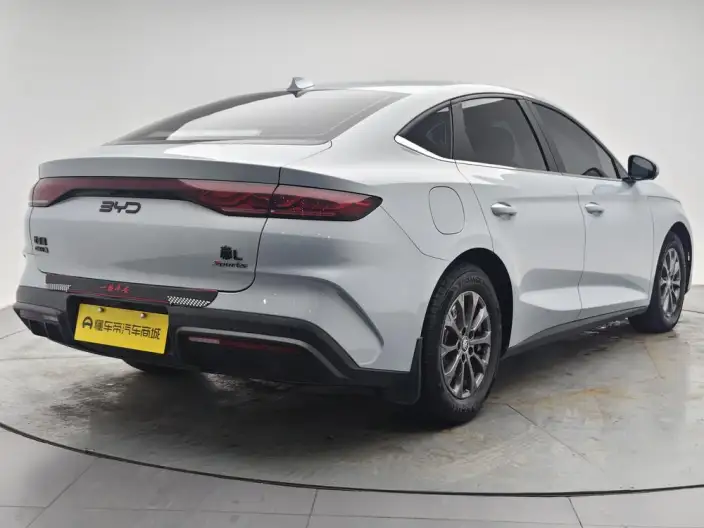 QinL DM 2026 Model DM-i 128KM Enterprising Model – фото 7