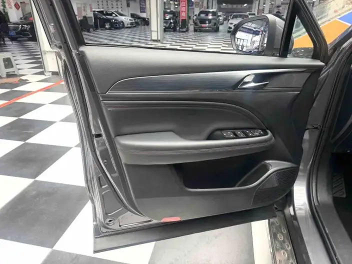 GAC Trumpchi GS4 PLUS 2022 Model 270T Automatic Xingchen Edition – фото 8