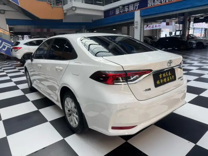 Toyota Corolla 2021 Model 1.2T S-CVT Elite PLUS Edition – фото 4