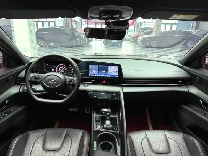 Hyundai Ioniq 2022 Model 240TGDi DCT LUX Premium Edition – фото 9