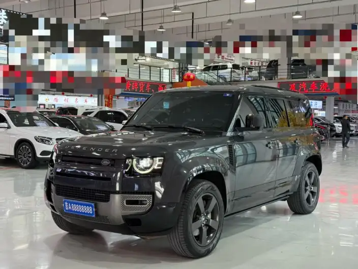 Land Rover Defender 2023 Model 110 3.0T P400 X-Dynamic HSE – фото 1