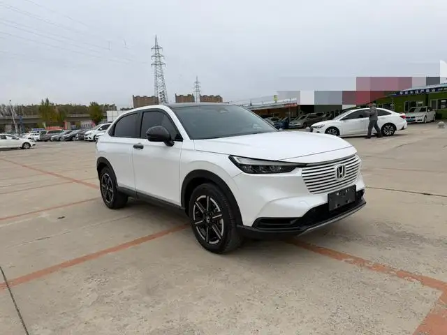 Honda Vezel 2023 Model 1.5L CVT Deluxe Edition – фото 3