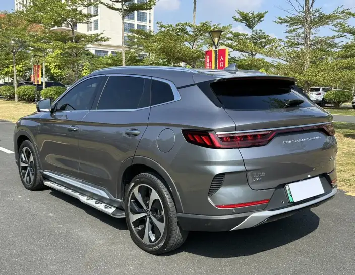 BYD Song PLUS DM 2021 Model DM-i 110KM 2WD Flagship PLUS 5G Edition – фото 4