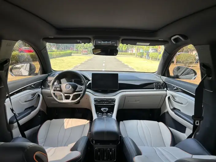 BYD Song PLUS DM 2021 Model DM-i 110KM 2WD Flagship PLUS 5G Edition – фото 10