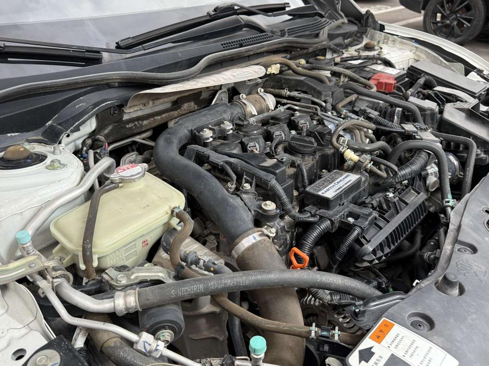 Honda Civic Модель 2019 года 180TURBO CVT Shang Baojun Edition National V – фото 9