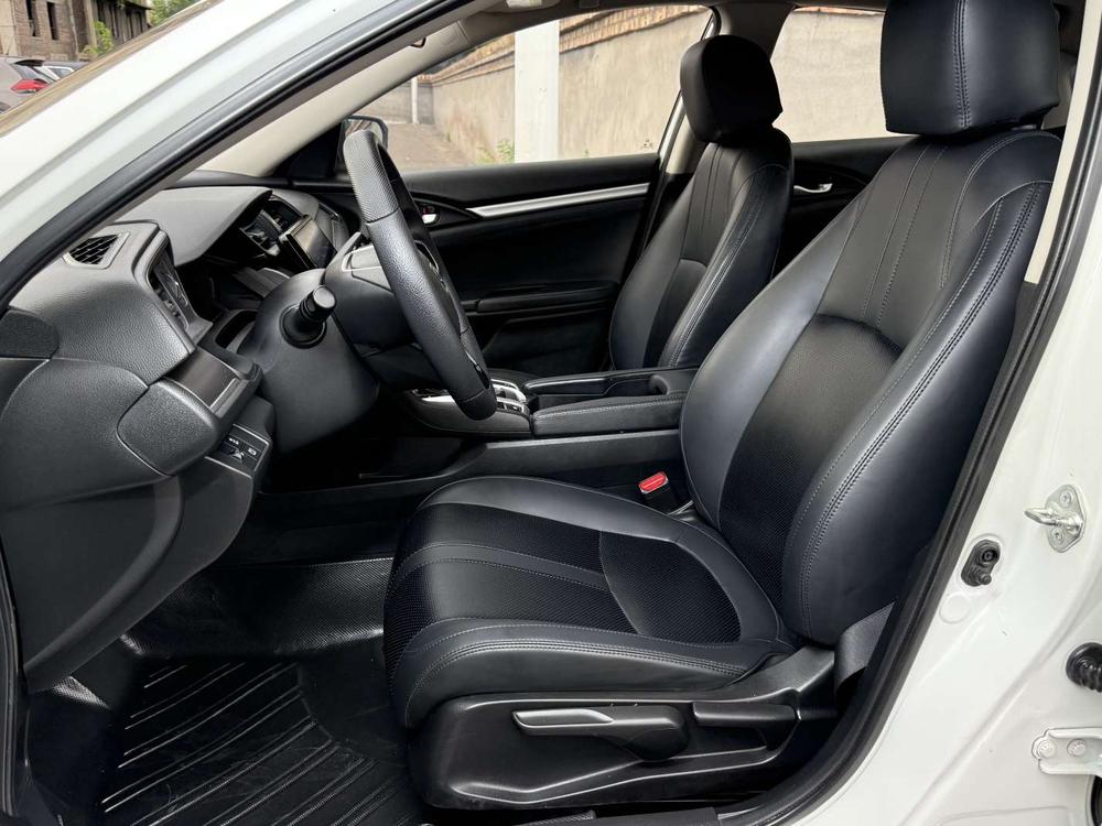 Honda Civic Модель 2019 года 180TURBO CVT Shang Baojun Edition National V – фото 16