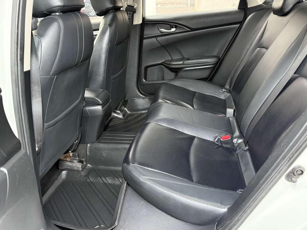 Honda Civic Модель 2019 года 180TURBO CVT Shang Baojun Edition National V – фото 21