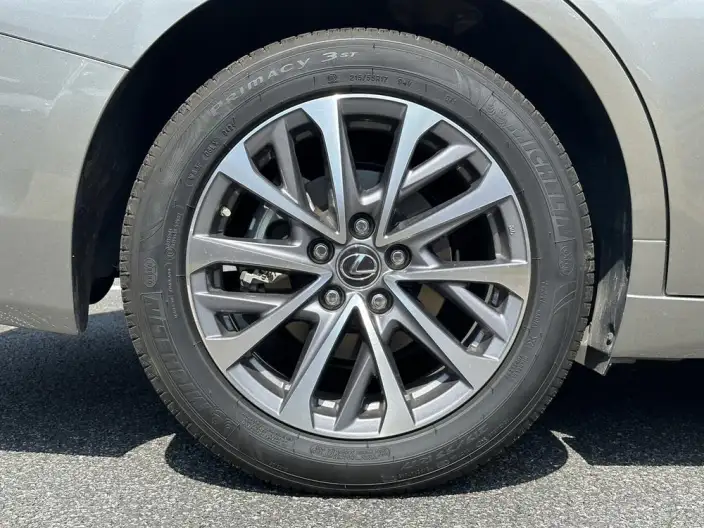 Lexus ES 2022 Model 200 Superior Edition – фото 10