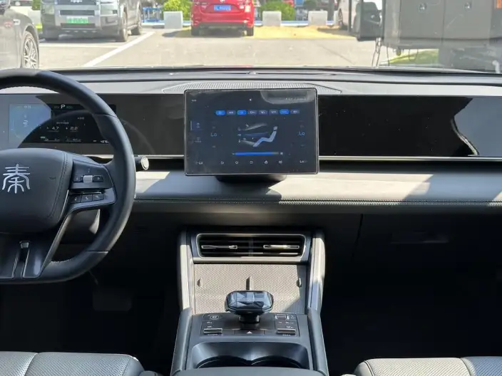 QinL DM 2024 Model DM-i 80KM Leading Model – фото 9