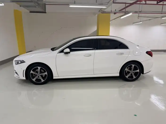 Mercedes-Benz A-class 2022 Model Facelift II A 200 L Sports sedan Fashion Edition – фото 4