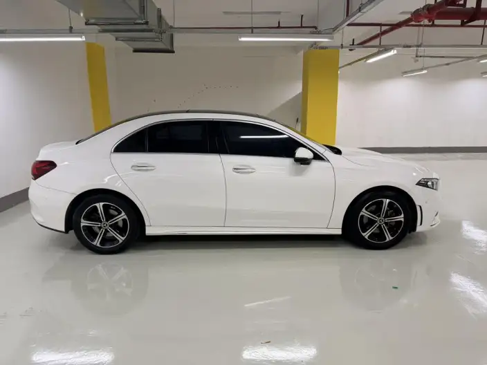 Mercedes-Benz A-class 2022 Model Facelift II A 200 L Sports sedan Fashion Edition – фото 8