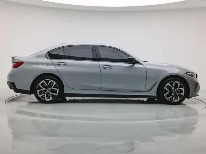 BMW i3 2025 Model eDrive35L – фото 8
