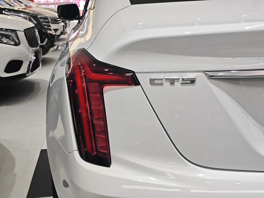 Cadillac CT5 2020 28T Luxury – фото 8