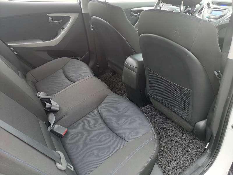 Hyundai Elantra 2012 модификация 1.6L автоматическое Leading – фото 14
