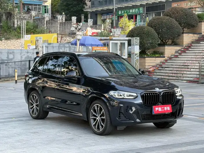 BMW X3 2023 Model xDrive30i Leading Model M Night Set – фото 3