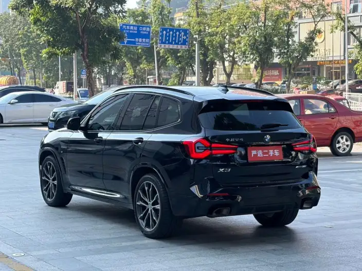 BMW X3 2023 Model xDrive30i Leading Model M Night Set – фото 4