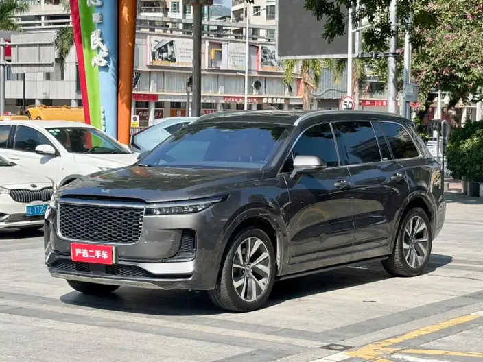Li Auto ONE 2021 Model Extended Range 6 seat Edition – фото 1