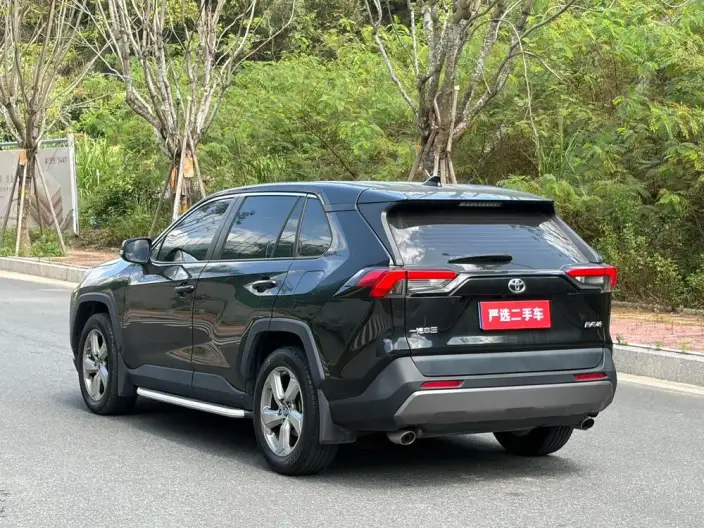Toyota RAV4 2022 Model 2.0L CVT 2WD Fashion edition – фото 4