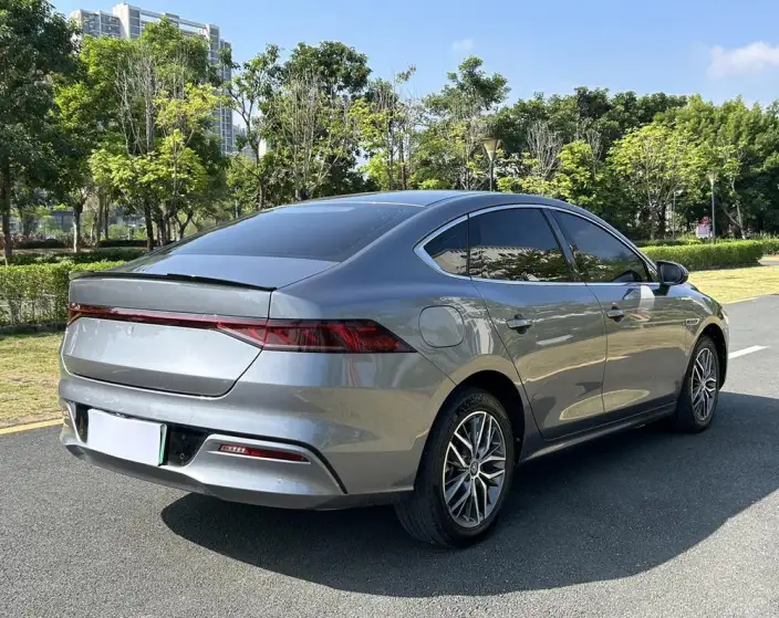 Qin Plus EV 2023 Model Champion Edition 420KM Leading Model – фото 6