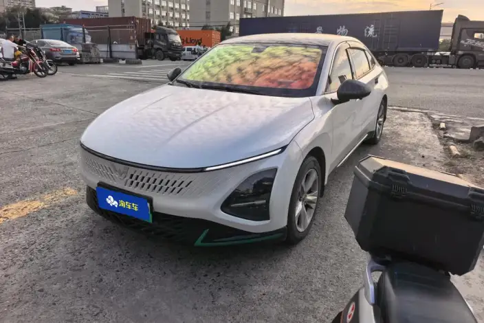 Wuling Xingguang PHEV 2023 Model 70 Standard Edition – фото 1