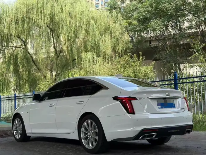 Cadillac CT5 2022 Model 28T Luxury Model Standard Edition – фото 3